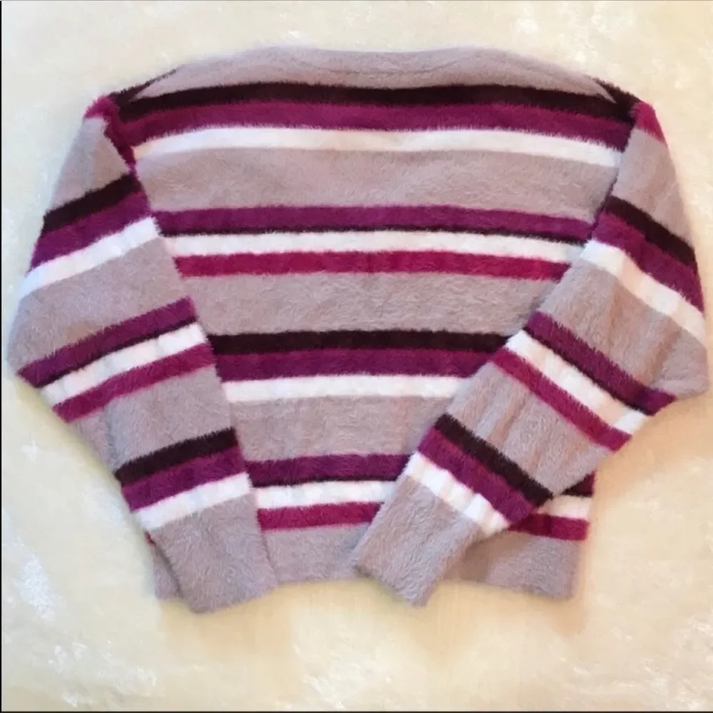 Splendid Stripe Sweater - Picture 3 of 4